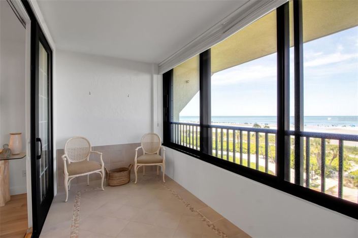 Image No.23-2 Bed Property for sale