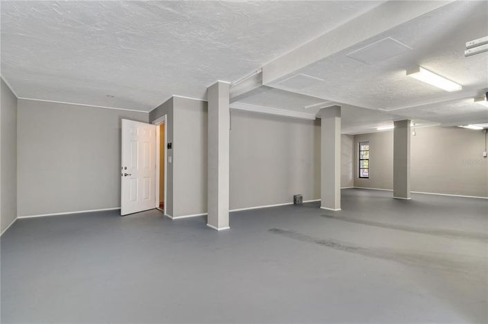 Image No.41-2 Bed Property for sale