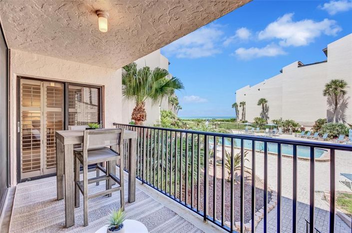 Image No.39-2 Bed Property for sale