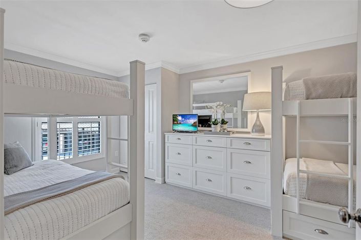 Image No.42-2 Bed Property for sale