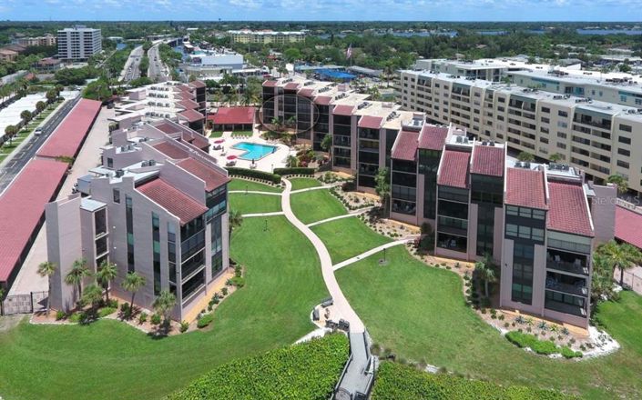 Image No.48-2 Bed Property for sale