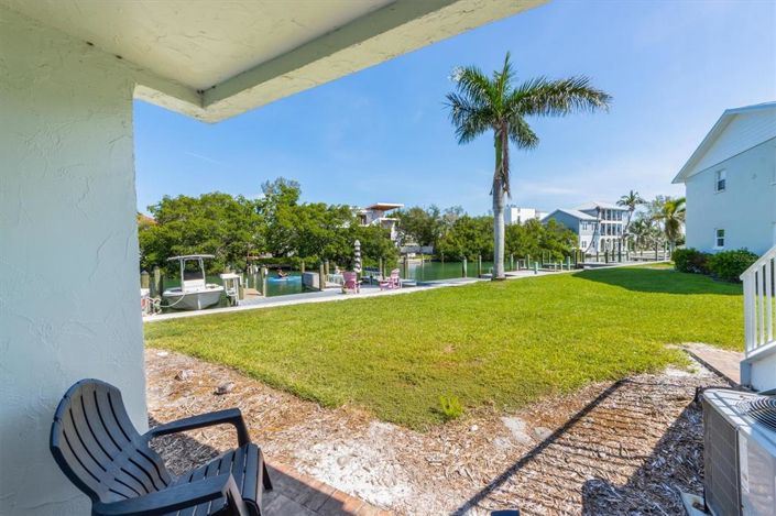 Image No.16-2 Bed Property for sale