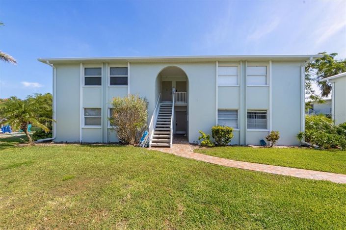 Image No.2-2 Bed Property for sale