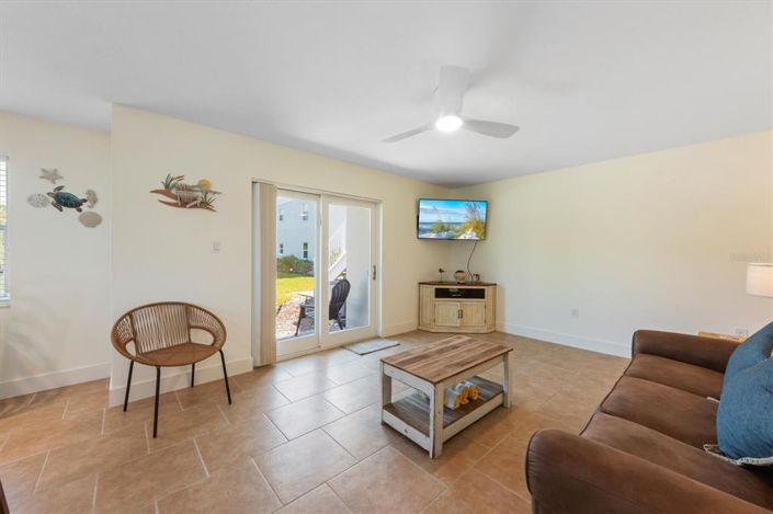 Image No.6-2 Bed Property for sale