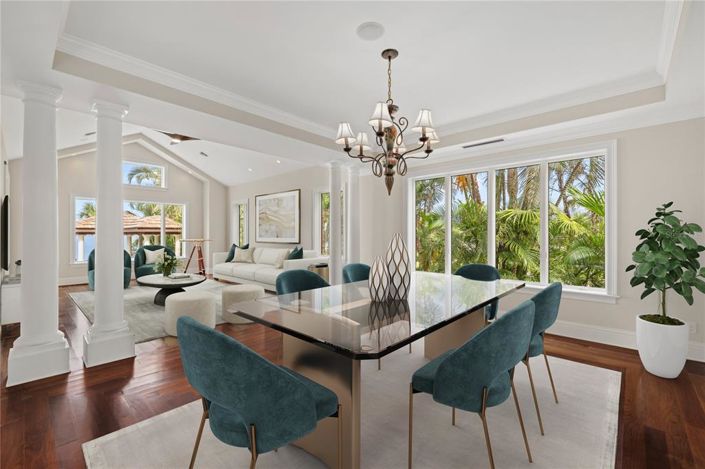 Image No.42-6 Bed Property for sale