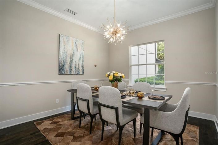 Image No.19-5 Bed Property for sale