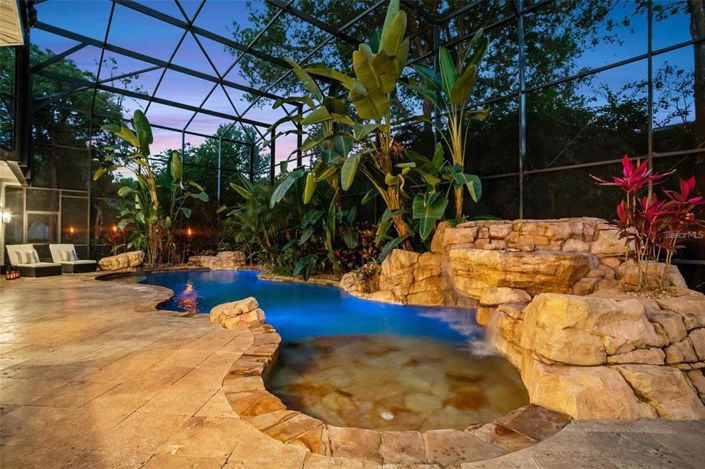 Image No.59-5 Bed Property for sale