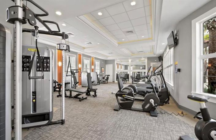 Image No.28-6 Bed Property for sale