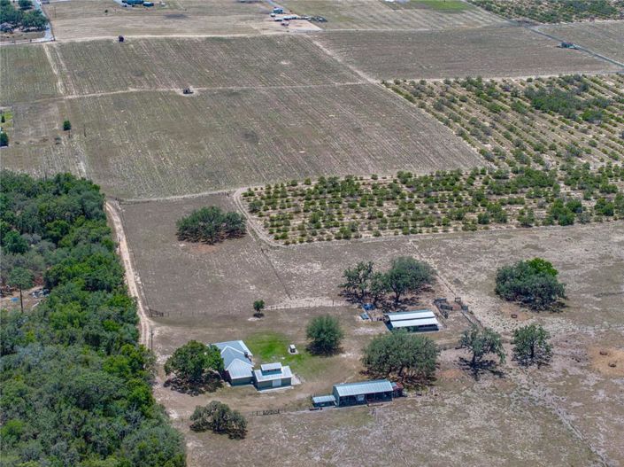 Image No.19-4 Bed Property for sale