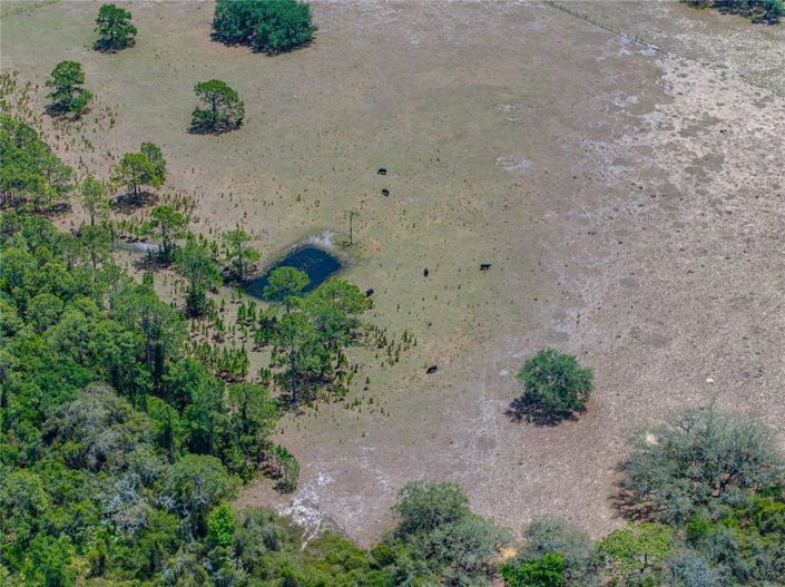 Image No.28-4 Bed Property for sale