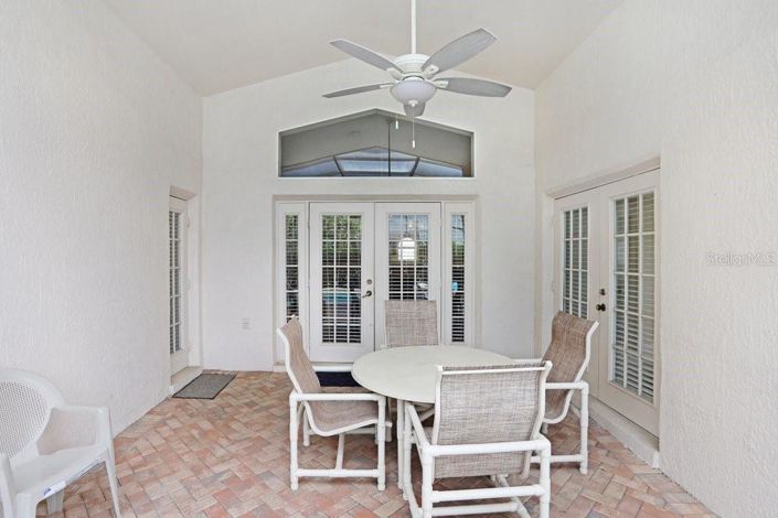 Image No.25-4 Bed Property for sale