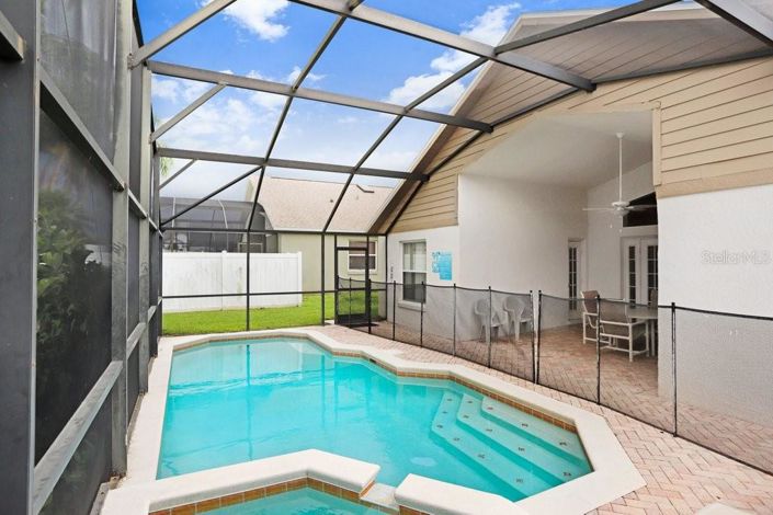 Image No.27-4 Bed Property for sale