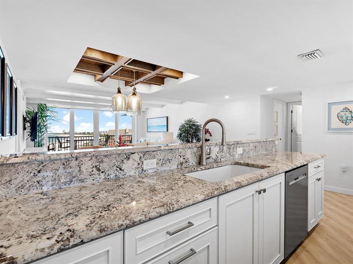 Image No.16-2 Bed Property for sale