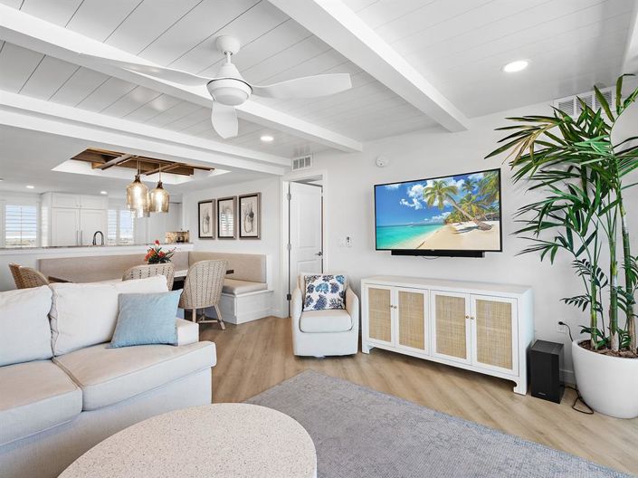 Image No.17-2 Bed Property for sale