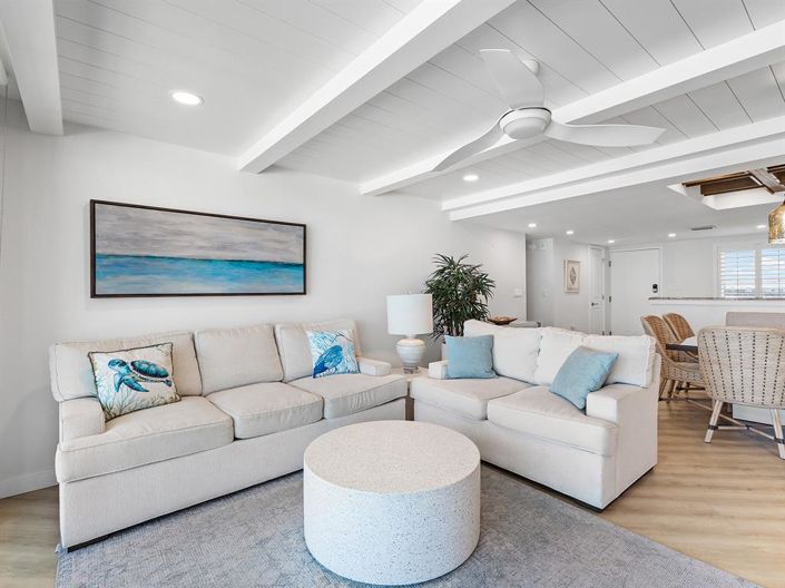 Image No.24-2 Bed Property for sale