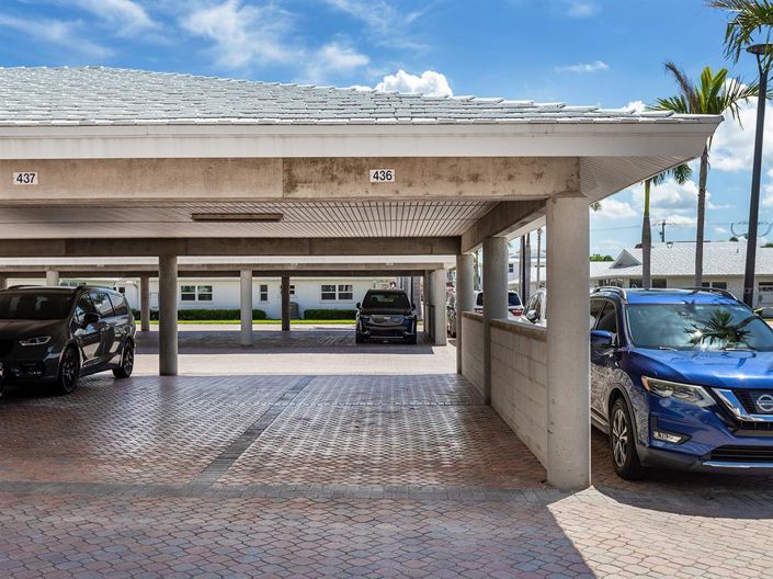 Image No.28-2 Bed Property for sale