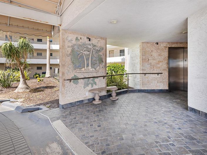 Image No.29-2 Bed Property for sale