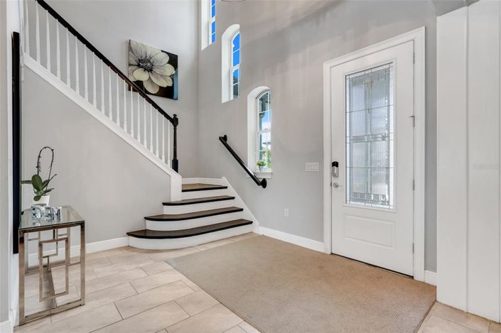 Image No.11-6 Bed Property for sale