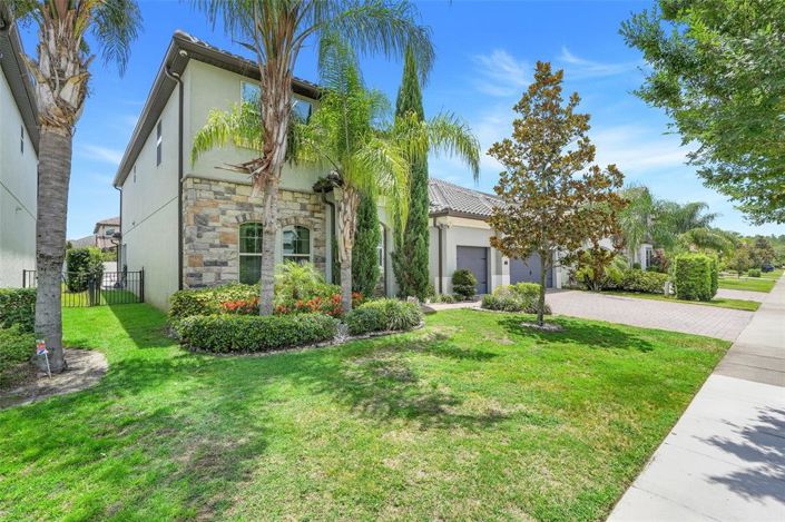 Image No.4-6 Bed Property for sale