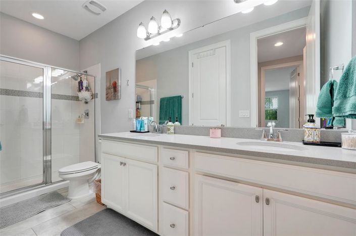 Image No.46-6 Bed Property for sale