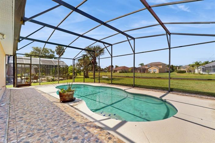 Image No.27-4 Bed Property for sale