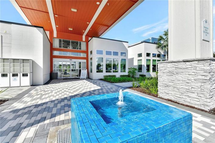 Image No.28-4 Bed Property for sale