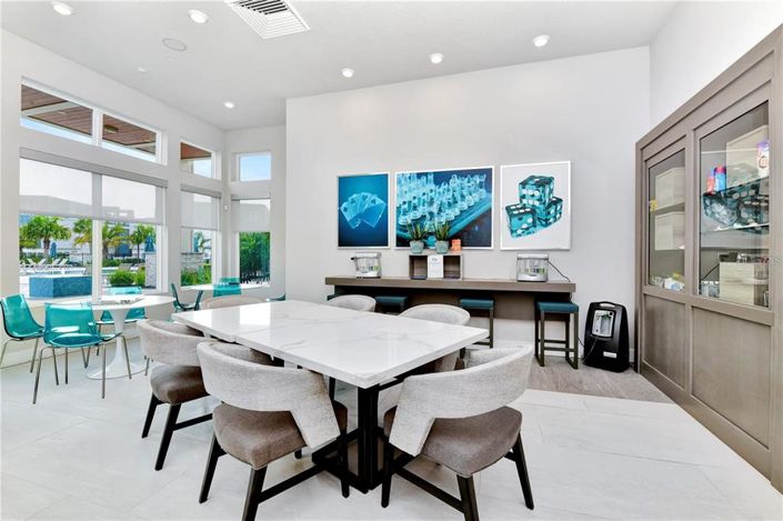 Image No.32-4 Bed Property for sale