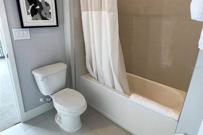 Image No.38-4 Bed Property for sale