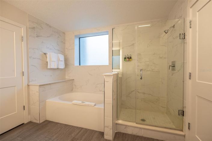 Image No.24-2 Bed Property for sale