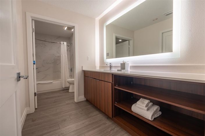 Image No.31-2 Bed Property for sale