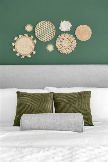 Image No.17-4 Bed Property for sale