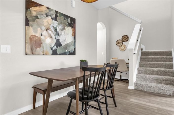 Image No.8-4 Bed Property for sale