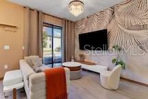 Image No.12-3 Bed Townhouse for sale