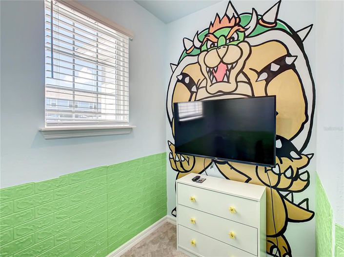 Image No.27-10 Bed Property for sale