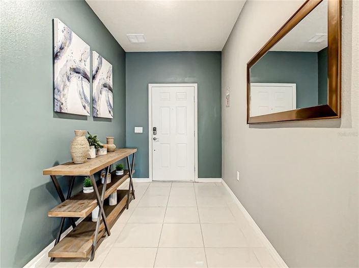 Image No.4-10 Bed Property for sale