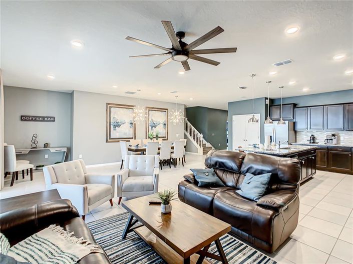 Image No.7-10 Bed Property for sale