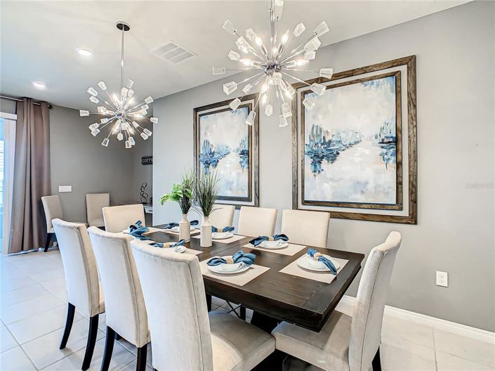 Image No.8-10 Bed Property for sale