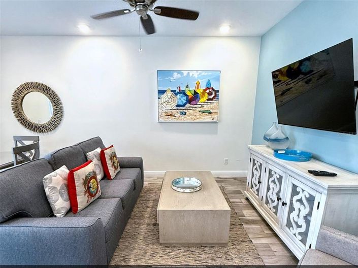 Image No.3-3 Bed Townhouse for sale