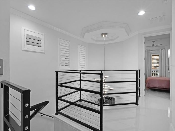 Image No.43-6 Bed Property for sale