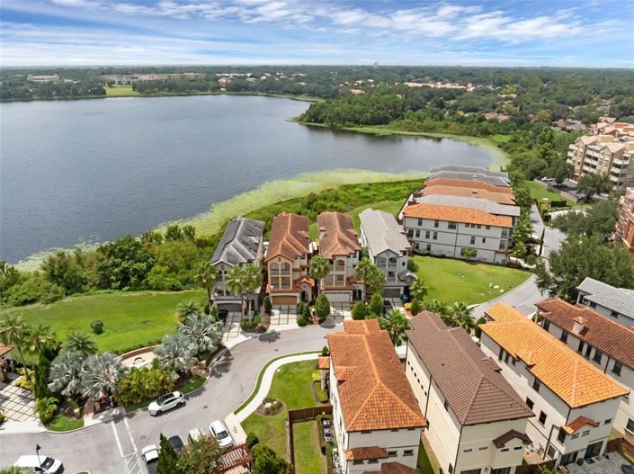 Image No.54-6 Bed Property for sale