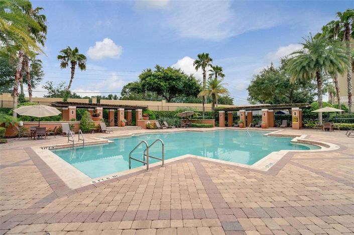 Image No.59-6 Bed Property for sale