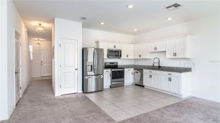 Image No.10-3 Bed Townhouse for sale