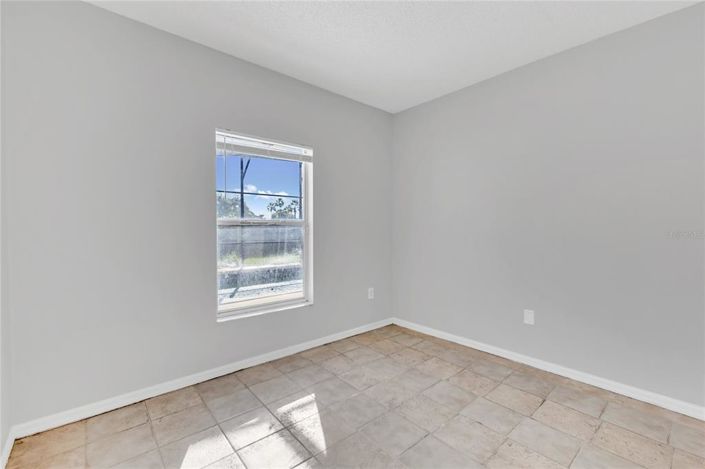 Image No.16-4 Bed Property for sale