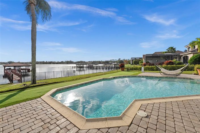 Image No.34-6 Bed Property for sale