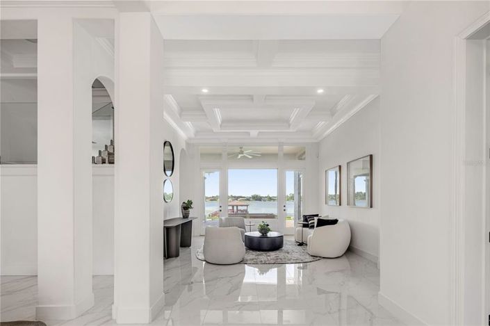 Image No.49-6 Bed Property for sale