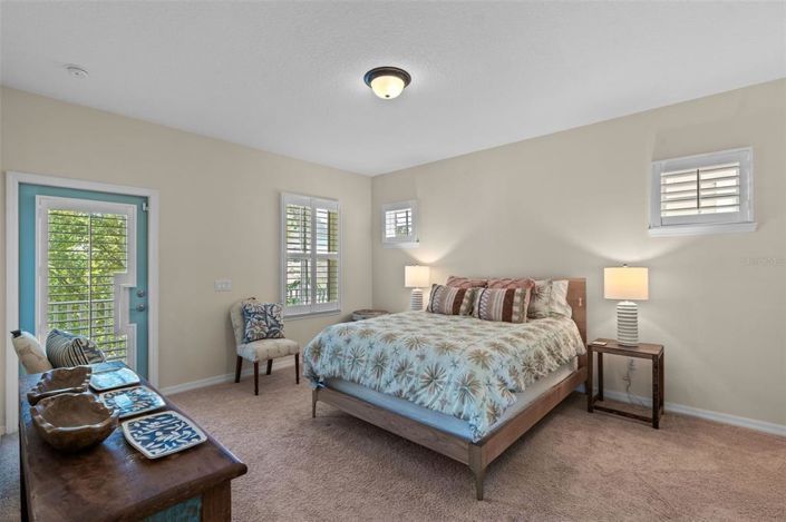 Image No.11-3 Bed Property for sale