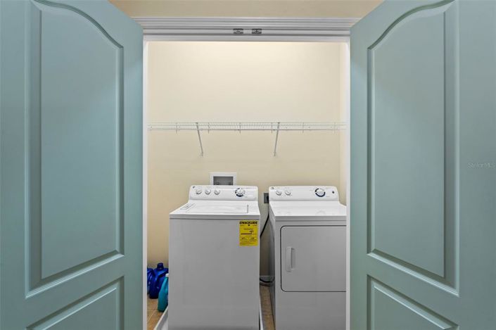 Image No.17-3 Bed Property for sale