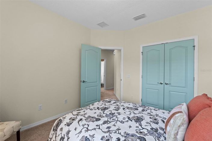 Image No.21-3 Bed Property for sale