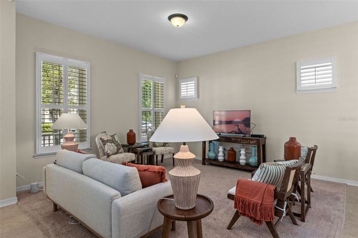 Image No.8-3 Bed Property for sale