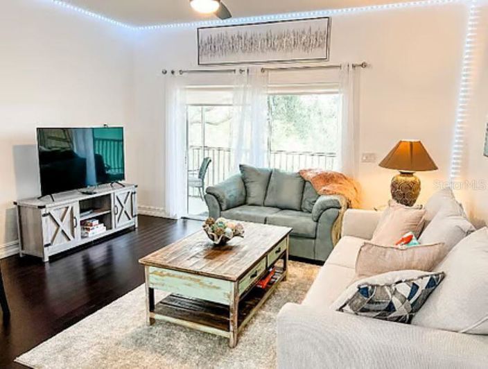 Image No.9-4 Bed Property for sale